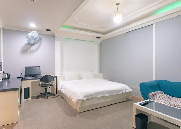 Hotel The Bay Haeundae